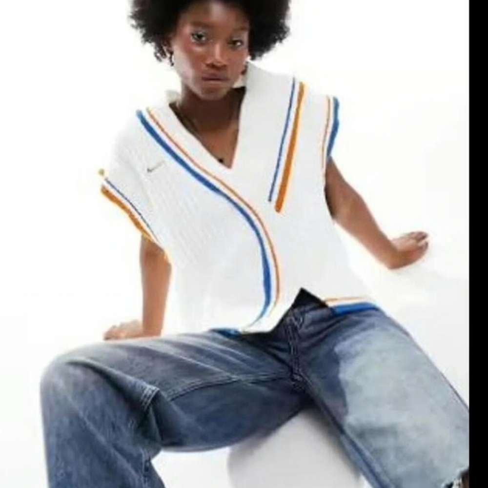 NEW Nike Collection Knitted White Sweater Vest with Blue and Orange Accents XL